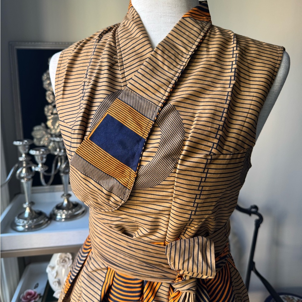 African Chic Striped Mini Dress with Belt - Picture 2 of 3